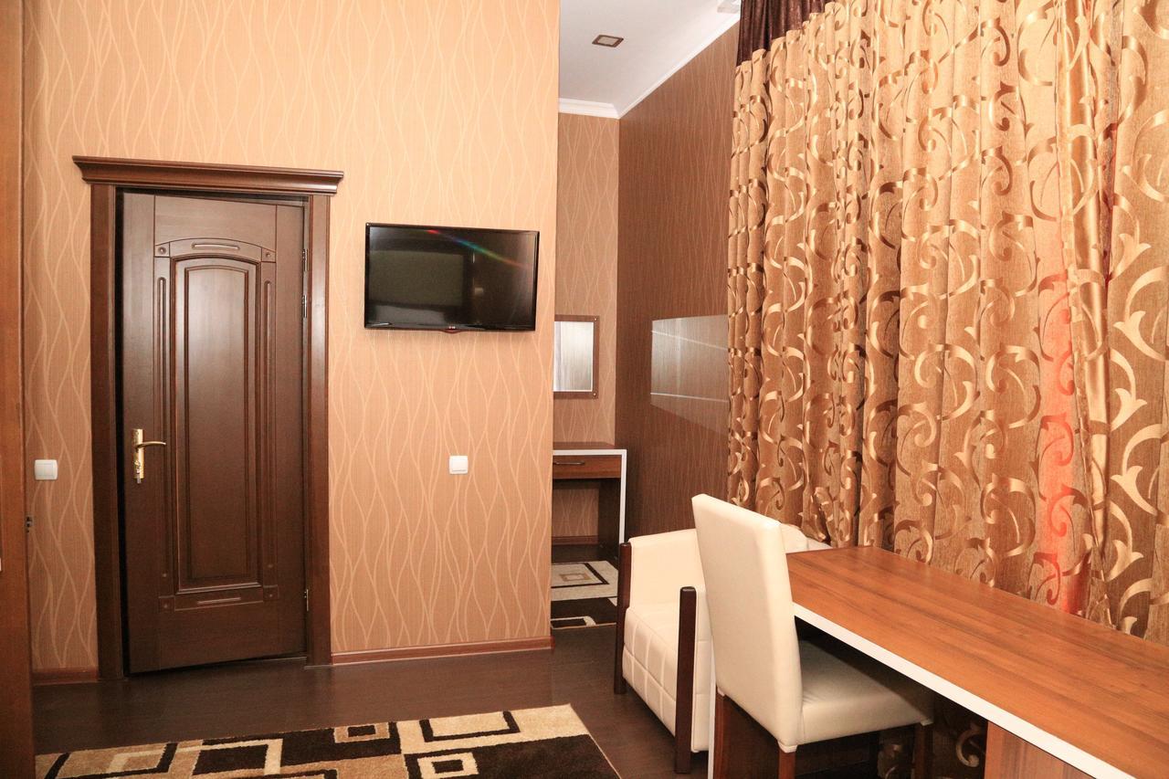 Sipehr Hotel Chkalovsk Habitación foto